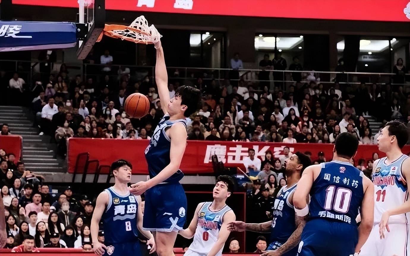 职业篮球联赛球队面临严峻挑战