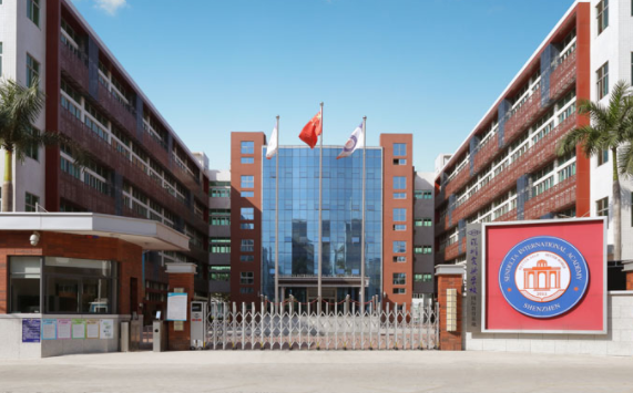 德赢官网-包含共聚阳光城市！篮球联赛交锋再度上演！的词条